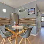 Oasis Royal 2 Bedrooms Ground Floor Apartamento *