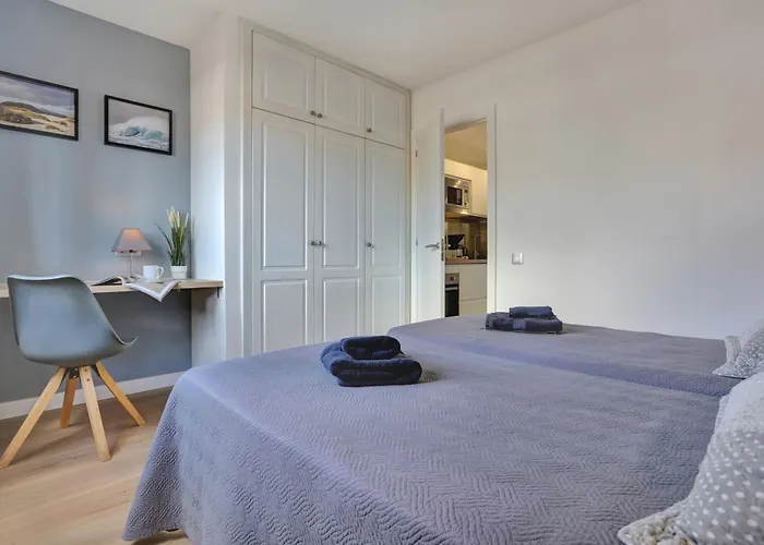 Oasis Royal 2 Bedrooms Ground Floor Apartment *