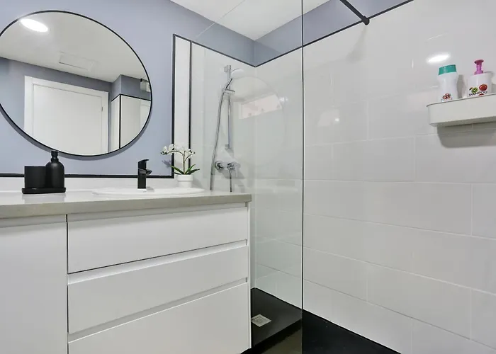 Oasis Royal 2 Bedrooms Ground Floor Apartment